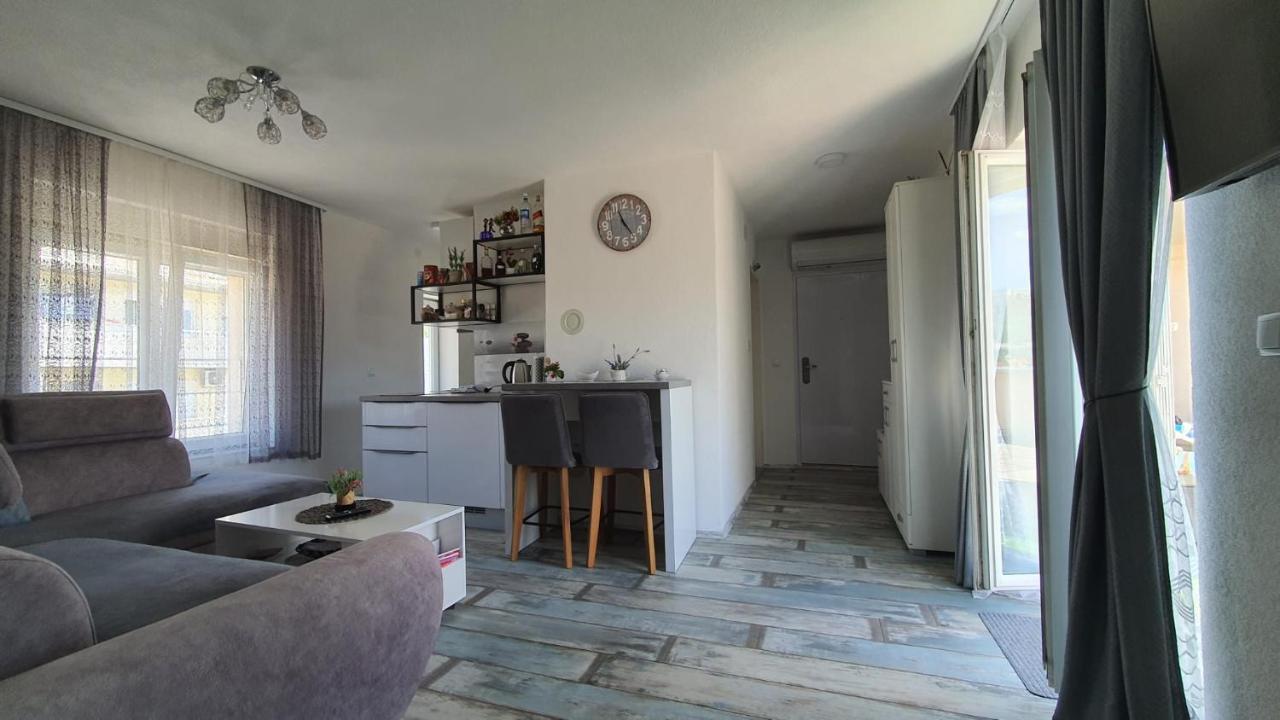 Apartman Kovacic - Knin Eksteriør billede